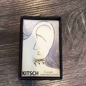 NWT KITSCH TRIANGLE EARRING JACKET
